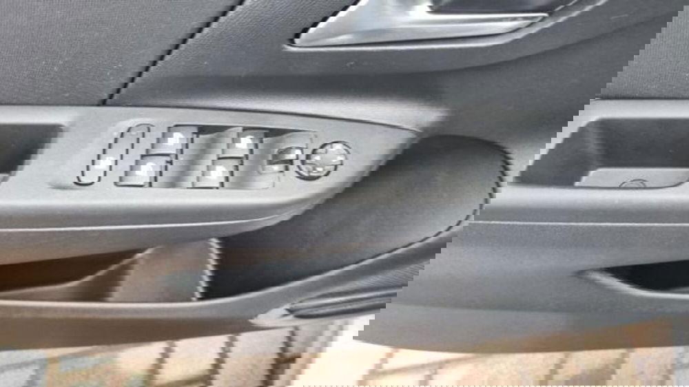 Opel Corsa usata a Savona (9)