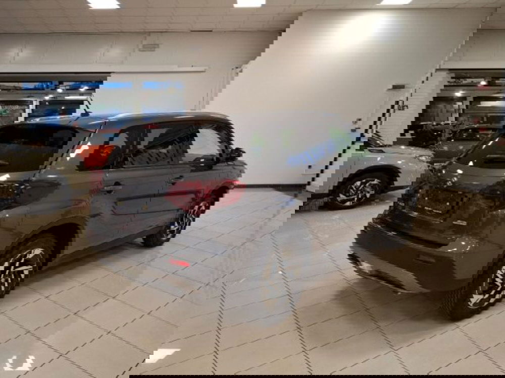Suzuki Vitara nuova a Reggio Emilia (5)