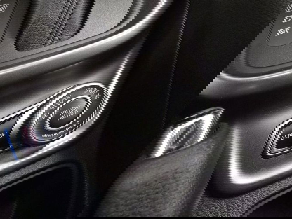 Suzuki Vitara nuova a Reggio Emilia (17)