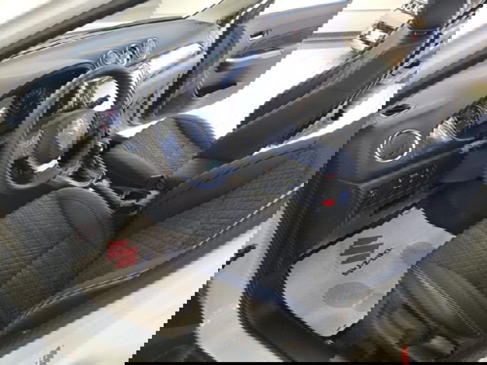 Suzuki Vitara nuova a Reggio Emilia (8)