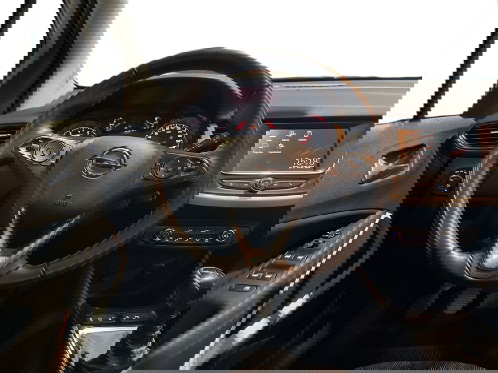 Opel Crossland X usata a Torino (12)