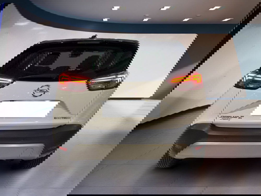 Opel Crossland X usata a Torino (6)