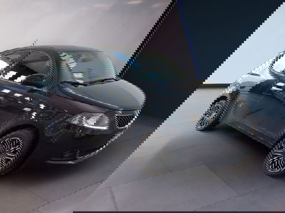 Lancia Ypsilon usata a Torino (3)