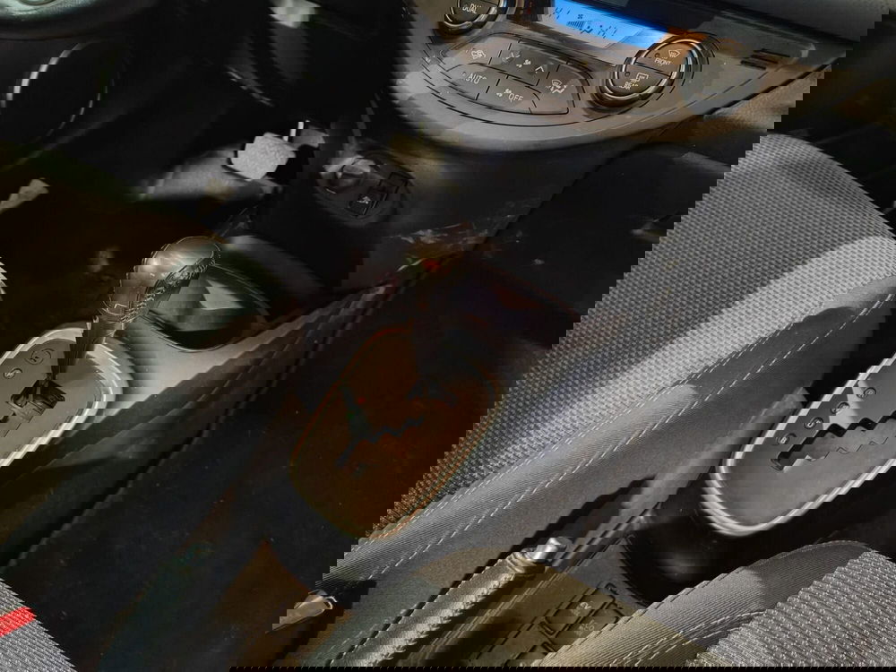 Toyota Yaris usata a Milano (16)