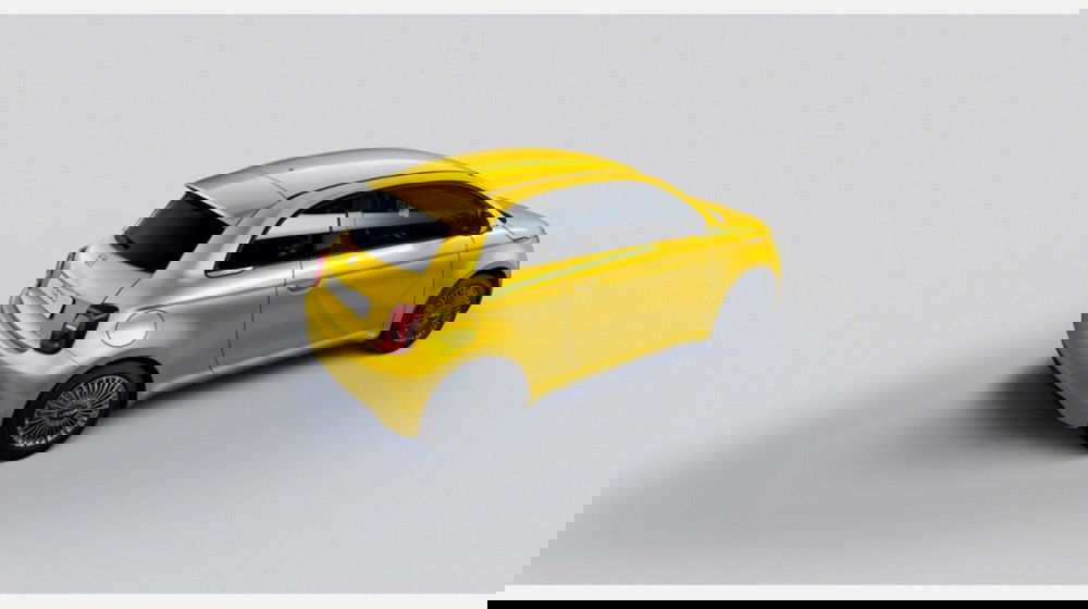 Fiat 500 nuova a Siena (3)