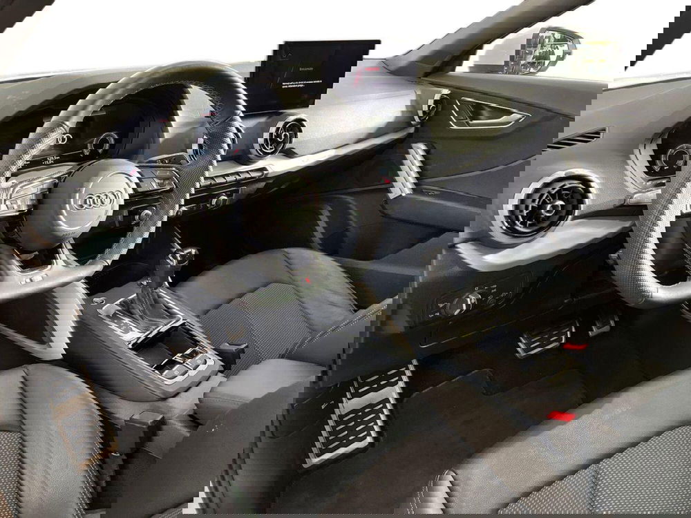 Audi Q2 usata a Bari (10)