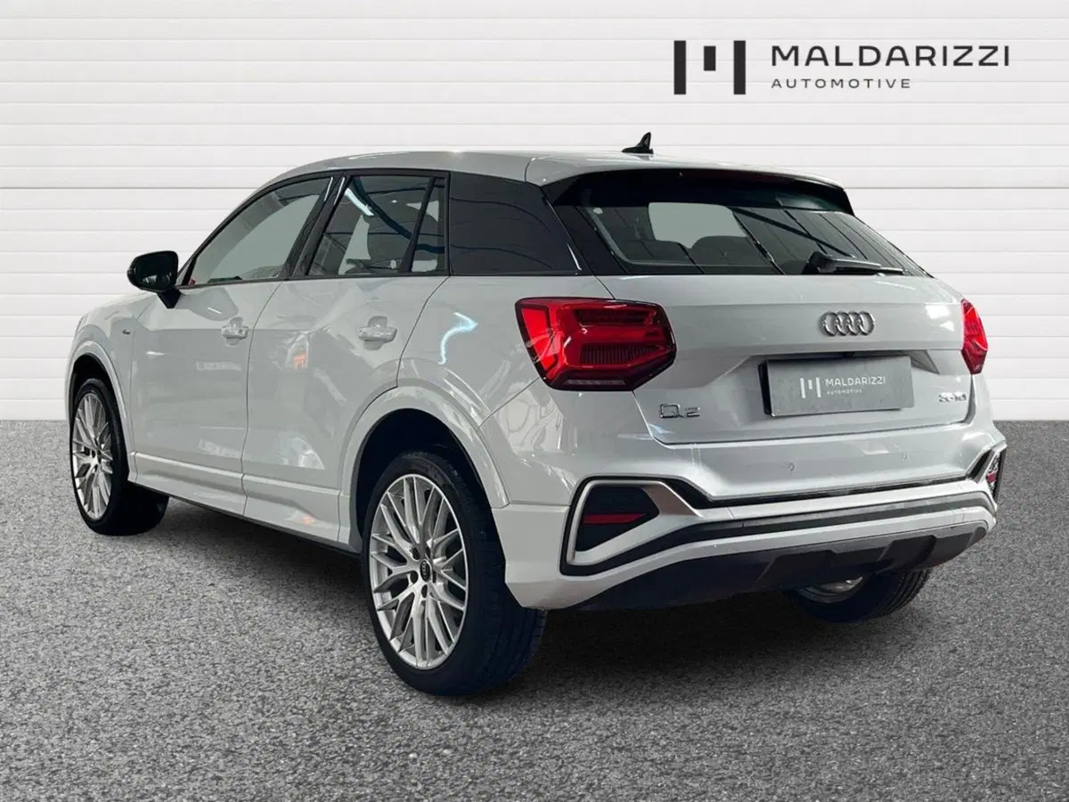 Audi Q2 usata a Bari (4)