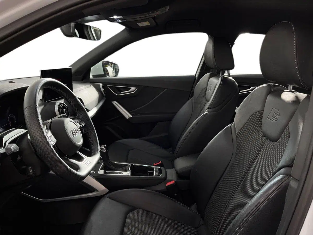 Audi Q2 usata a Bari (7)
