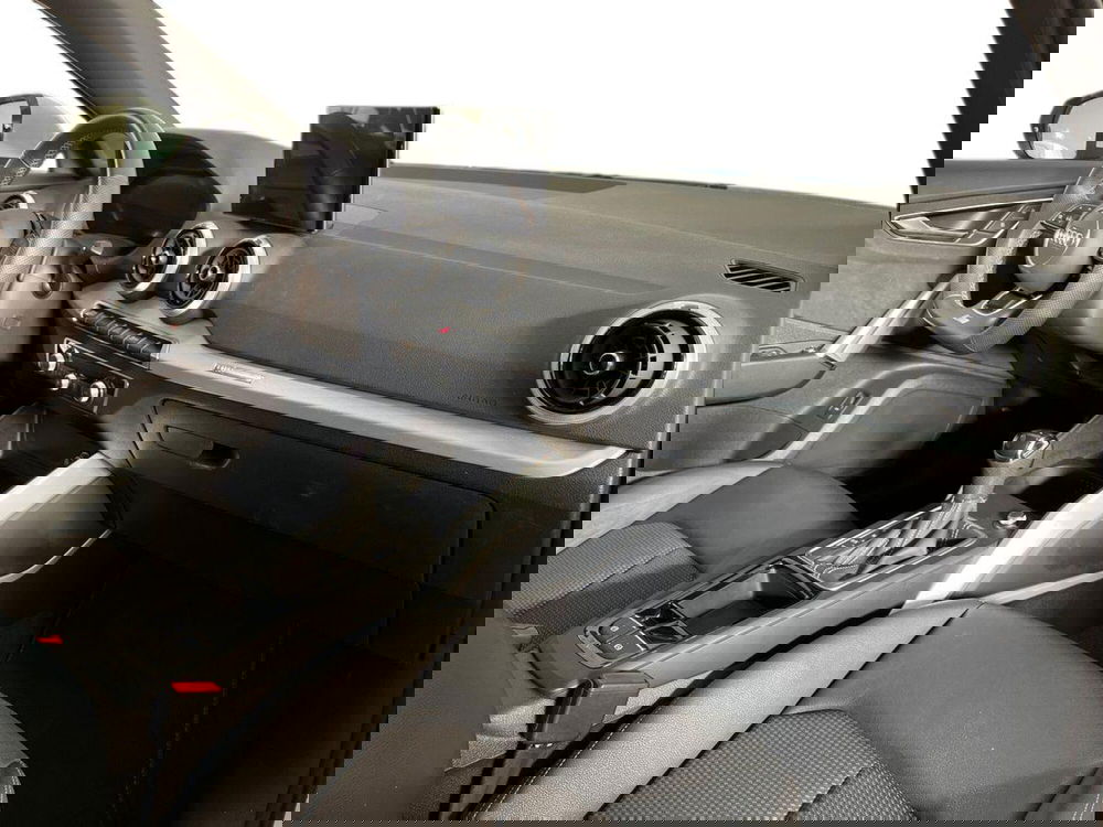 Audi Q2 usata a Bari (9)