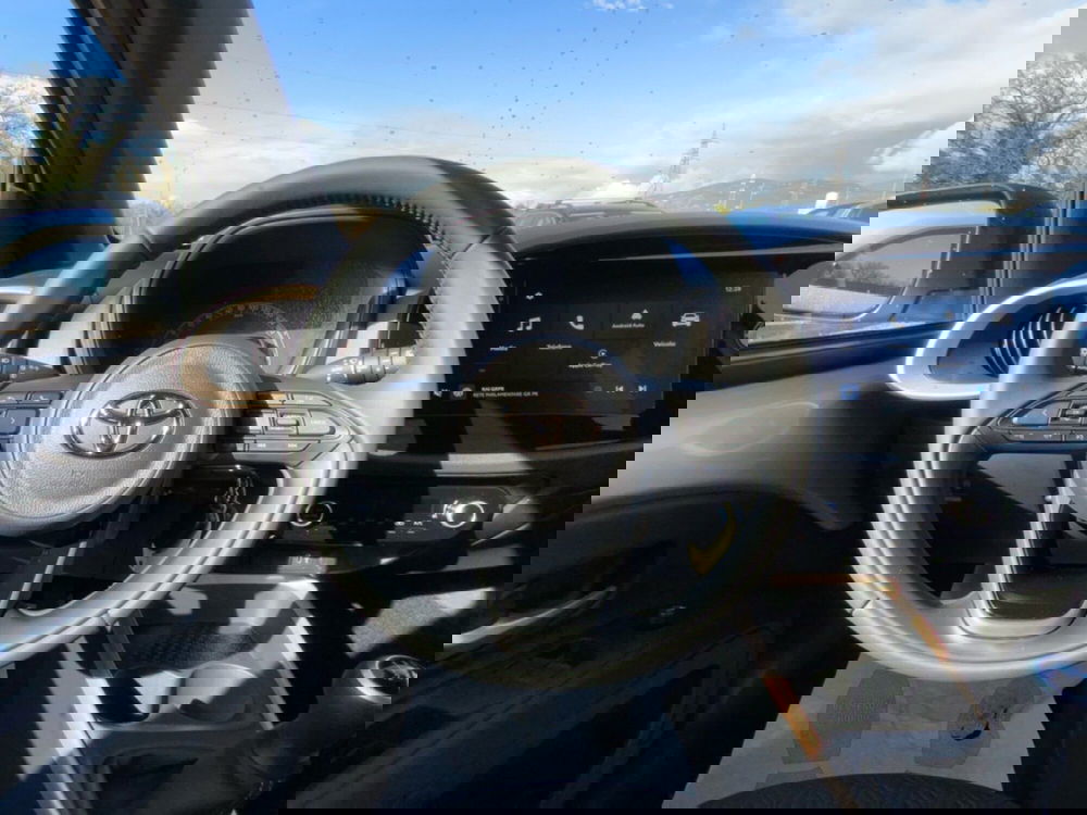 Toyota Aygo X usata a Perugia (11)