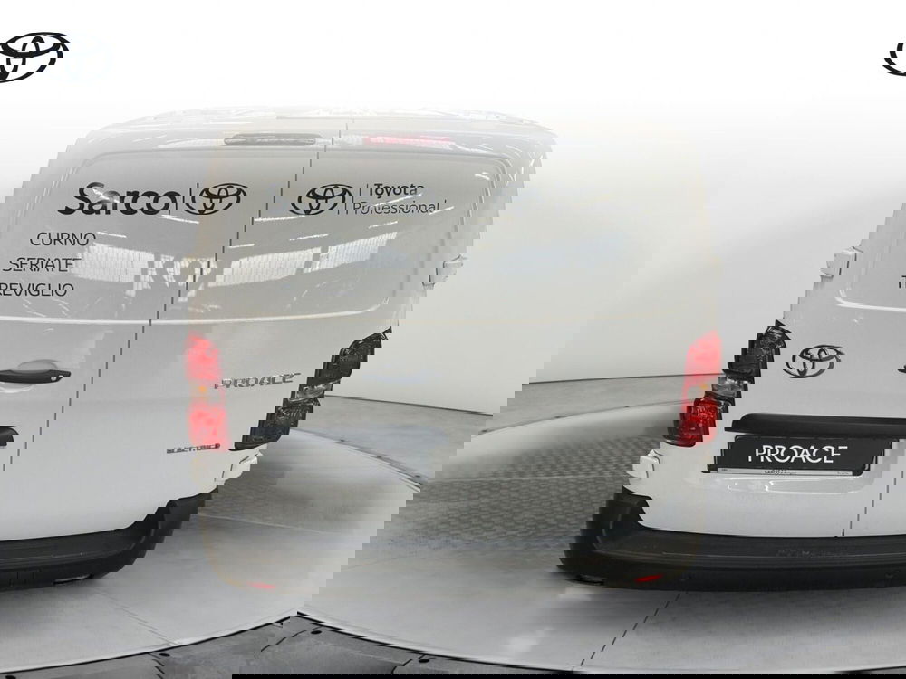 Toyota Proace nuova a Bergamo (3)