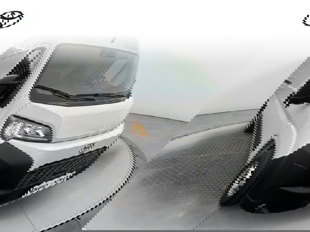 Toyota Proace Max Furgone nuova a Bergamo (20)