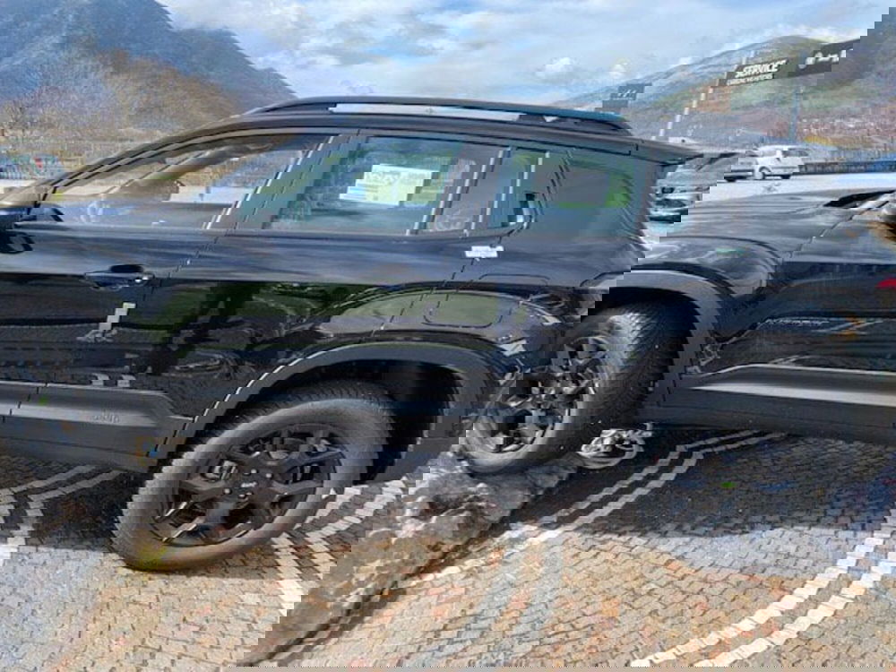 Jeep Avenger nuova a Benevento (7)