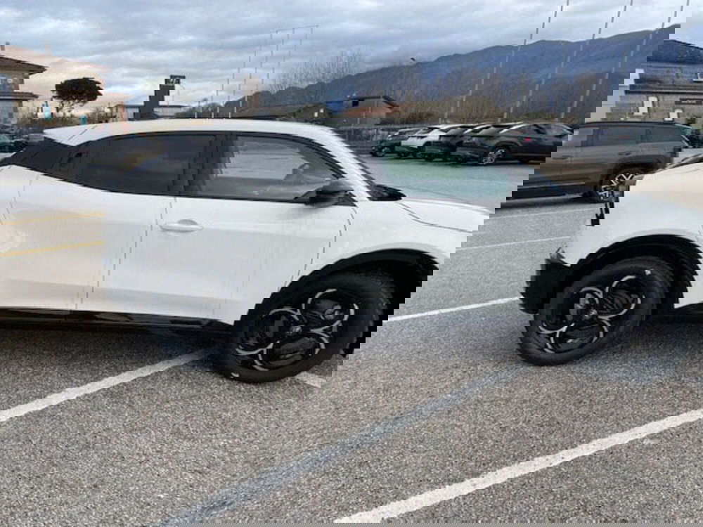 Alfa Romeo Junior nuova a Benevento (11)