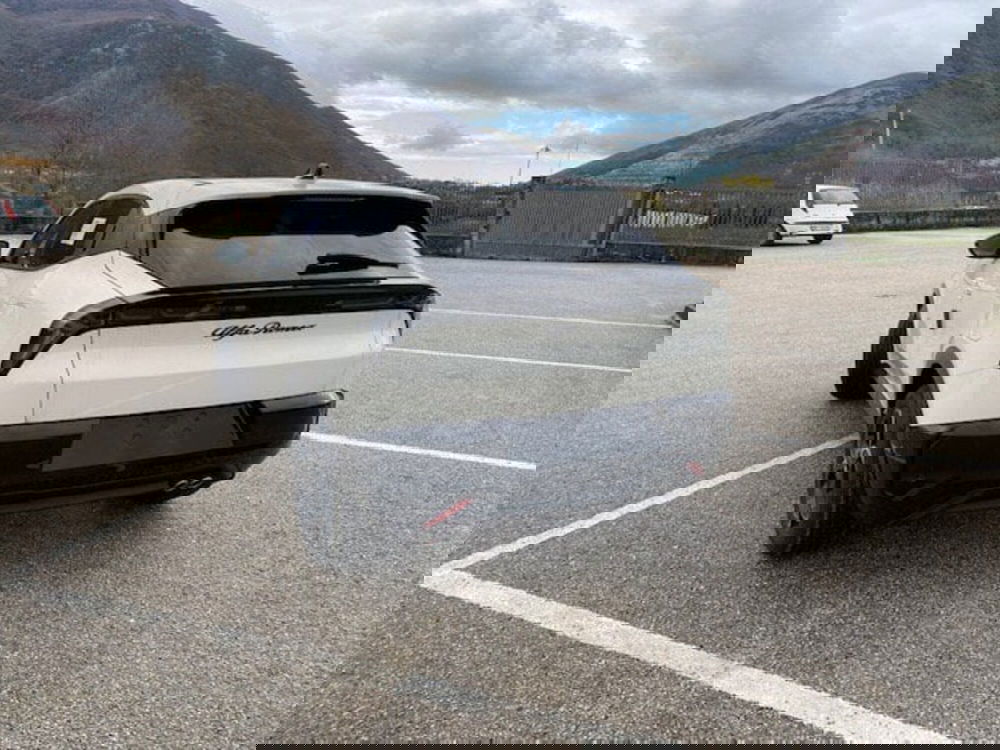 Alfa Romeo Junior nuova a Benevento (14)