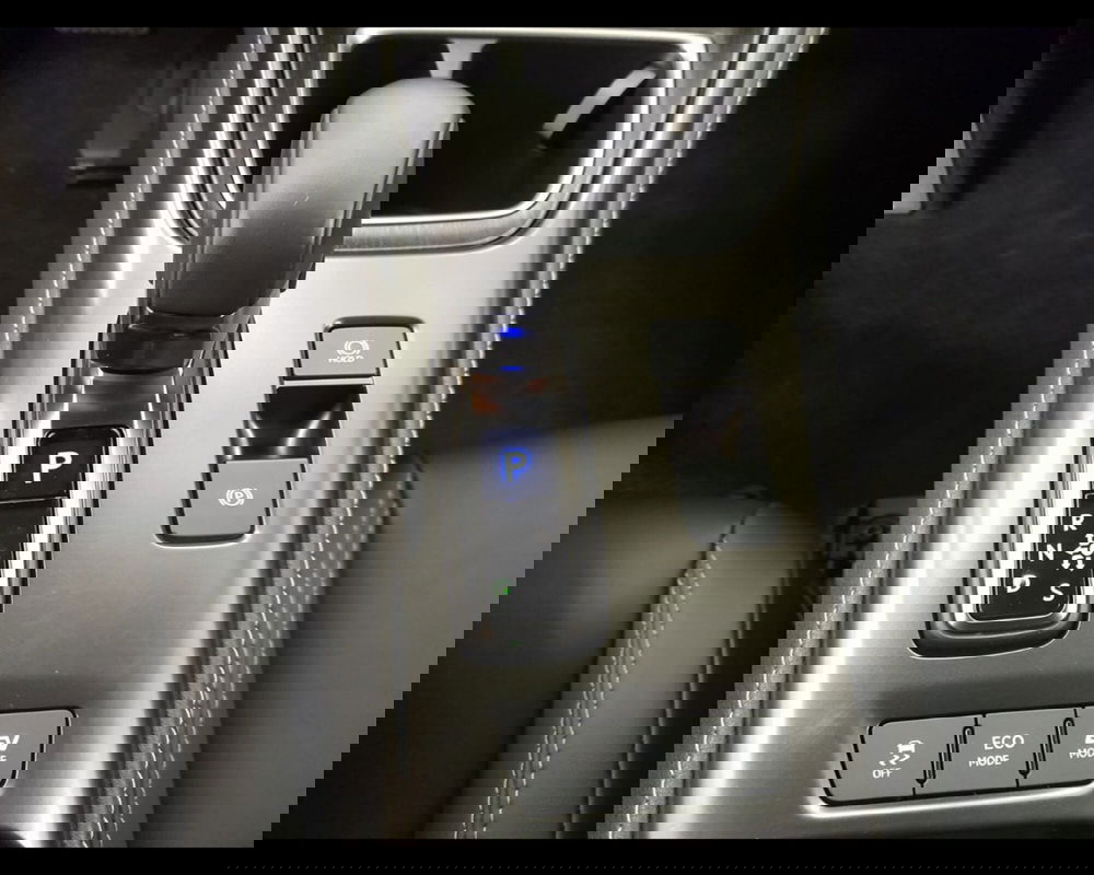 Lexus LBX usata a Alessandria (19)