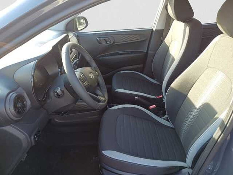 Hyundai i10 nuova a Venezia (10)
