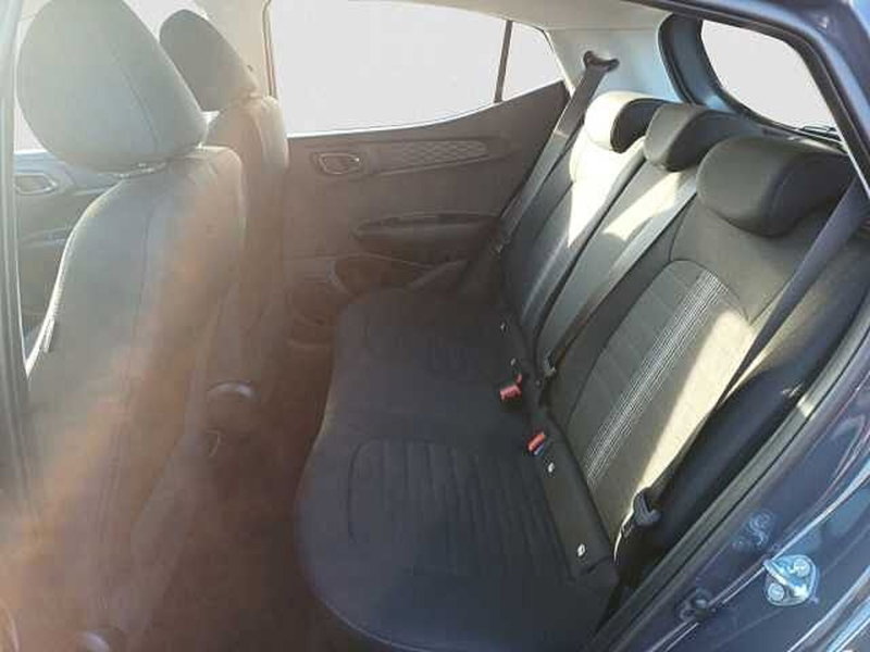 Hyundai i10 nuova a Venezia (11)