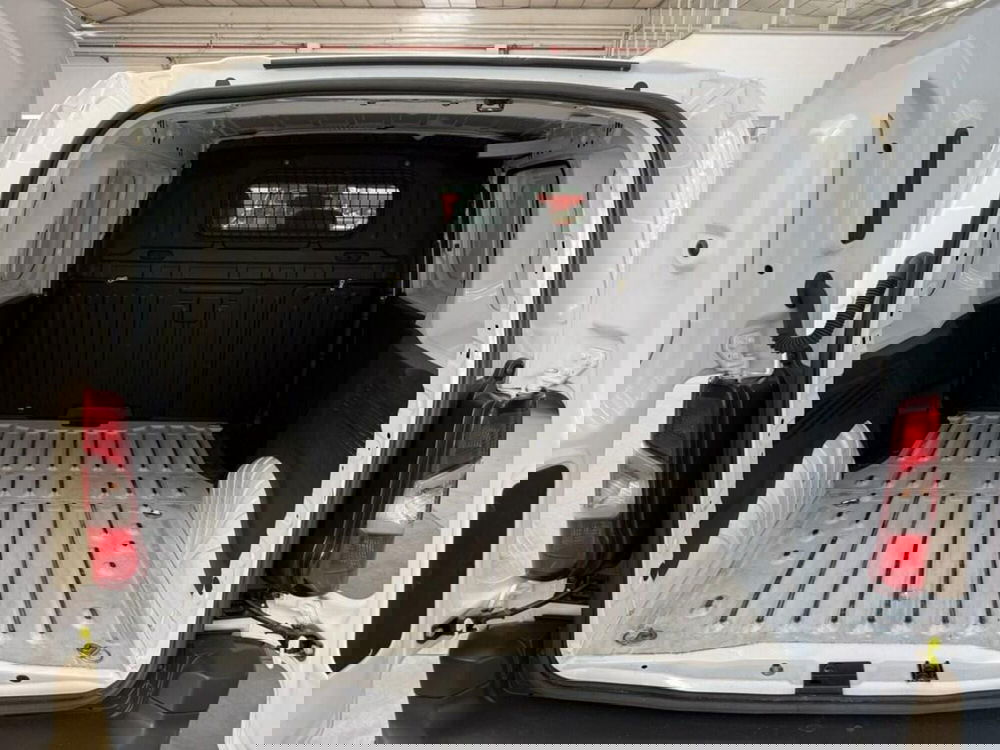 Toyota Proace City Furgone usata a Monza e Brianza (3)