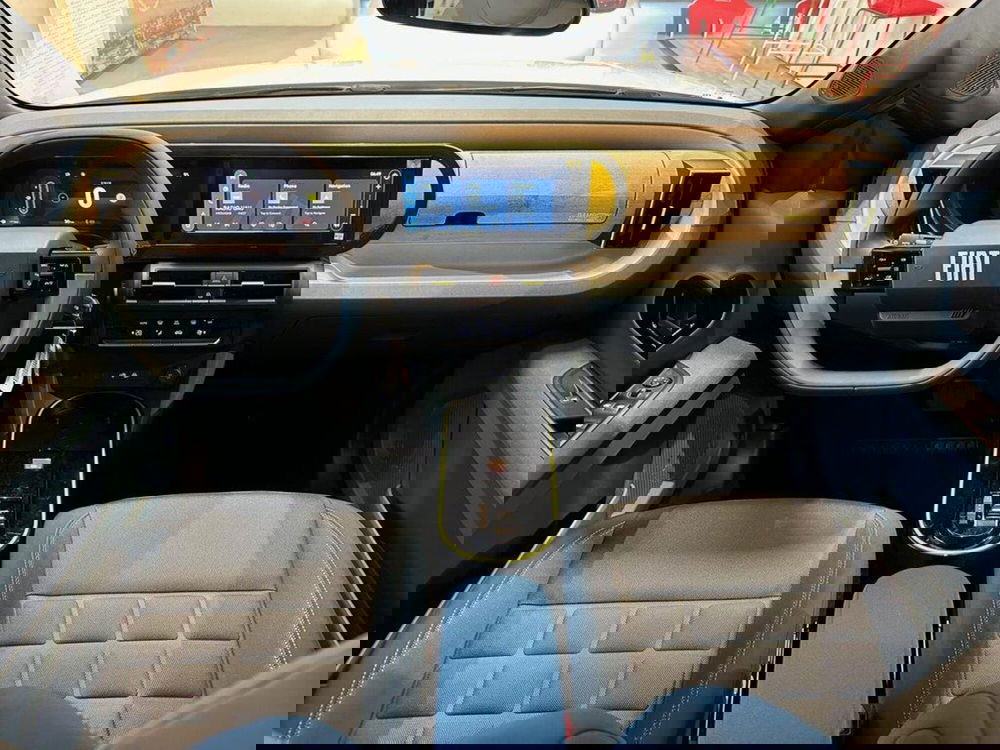 Fiat Grande Panda nuova a Sondrio (12)