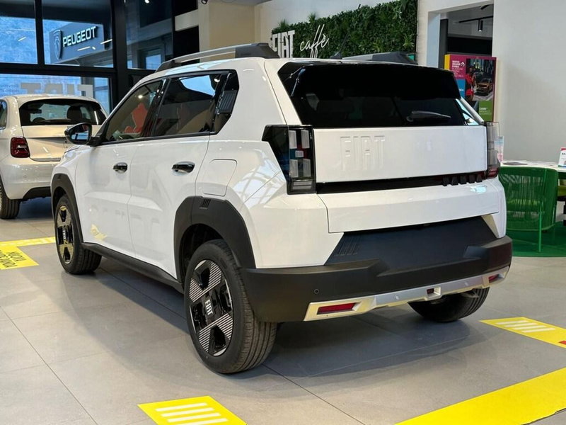 Fiat Grande Panda nuova a Sondrio (3)