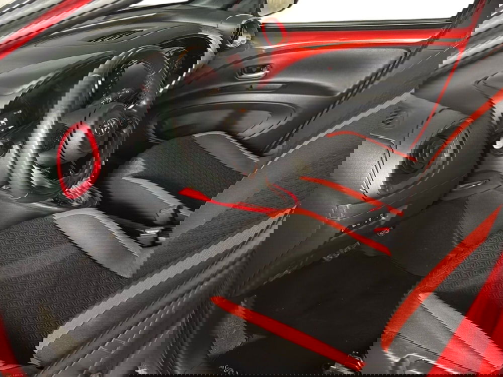 Toyota Aygo X usata a Massa-Carrara (9)