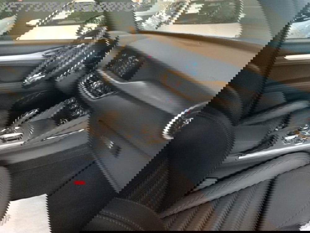 Alfa Romeo Stelvio usata a Modena (5)