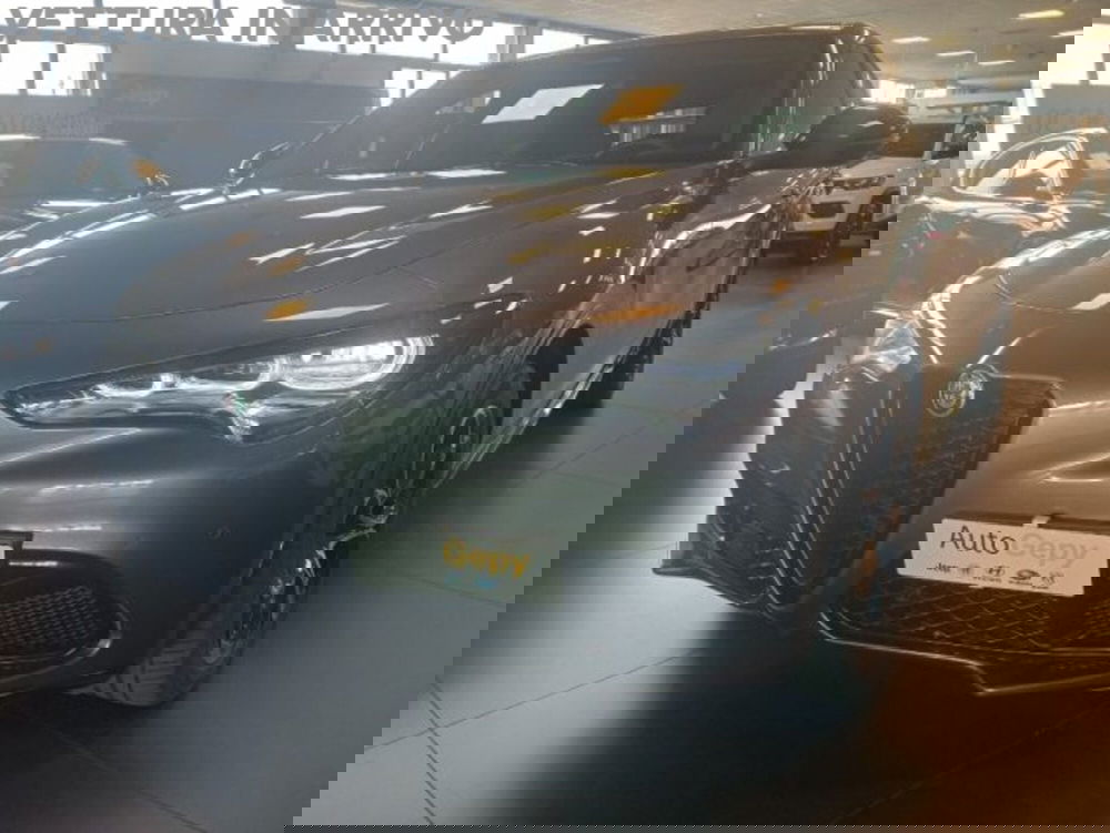 Alfa Romeo Stelvio usata a Modena (8)