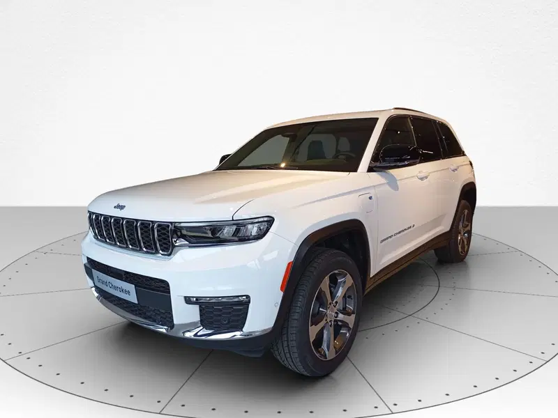 Jeep Grand Cherokee nuova a Macerata