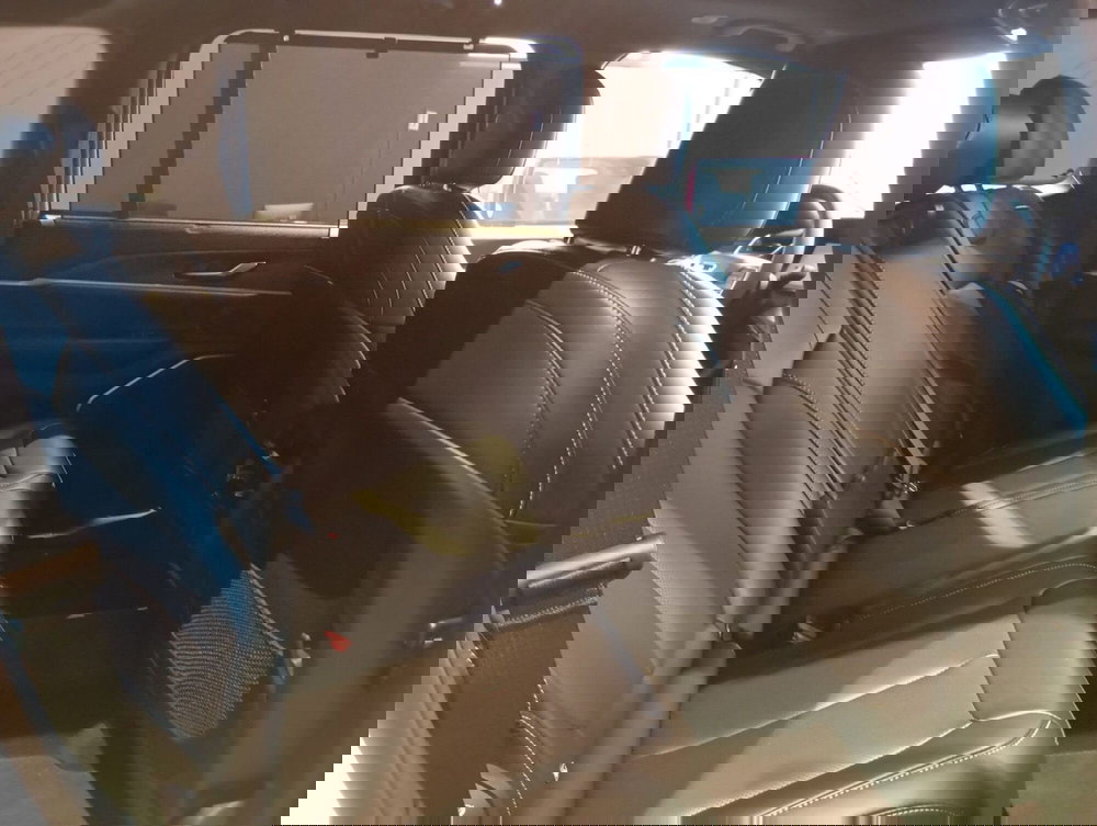 Jeep Grand Cherokee nuova a Macerata (11)