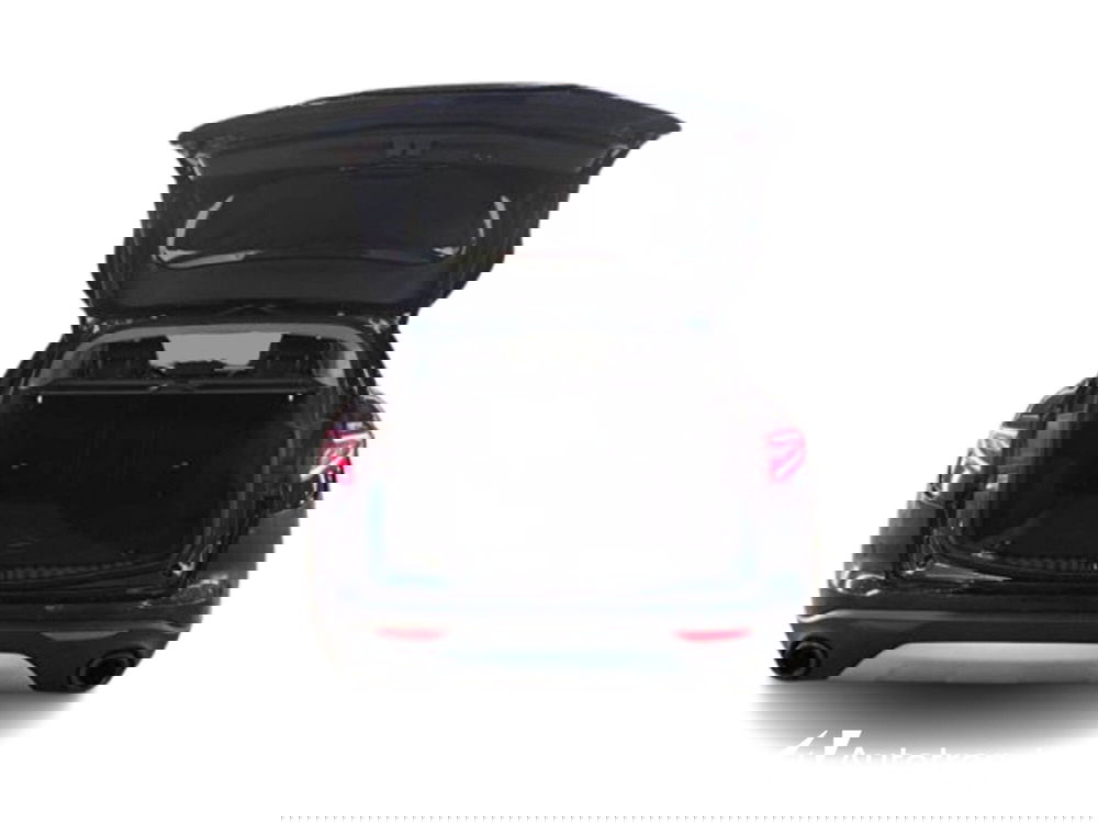 Alfa Romeo Stelvio usata a Bari (5)