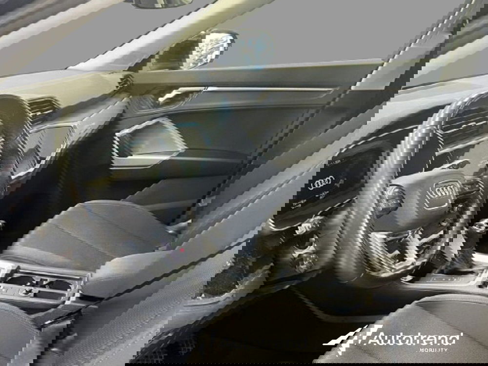 Audi Q3 Sportback usata a Bari (10)