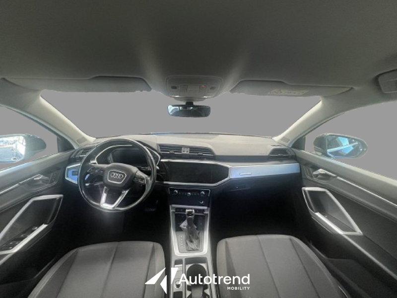 Audi Q3 Sportback usata a Bari (11)