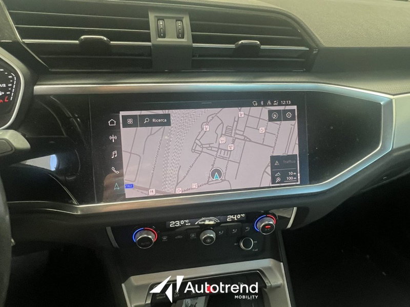 Audi Q3 Sportback usata a Bari (12)