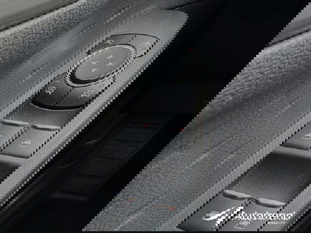 Ford Kuga usata a Bari (13)