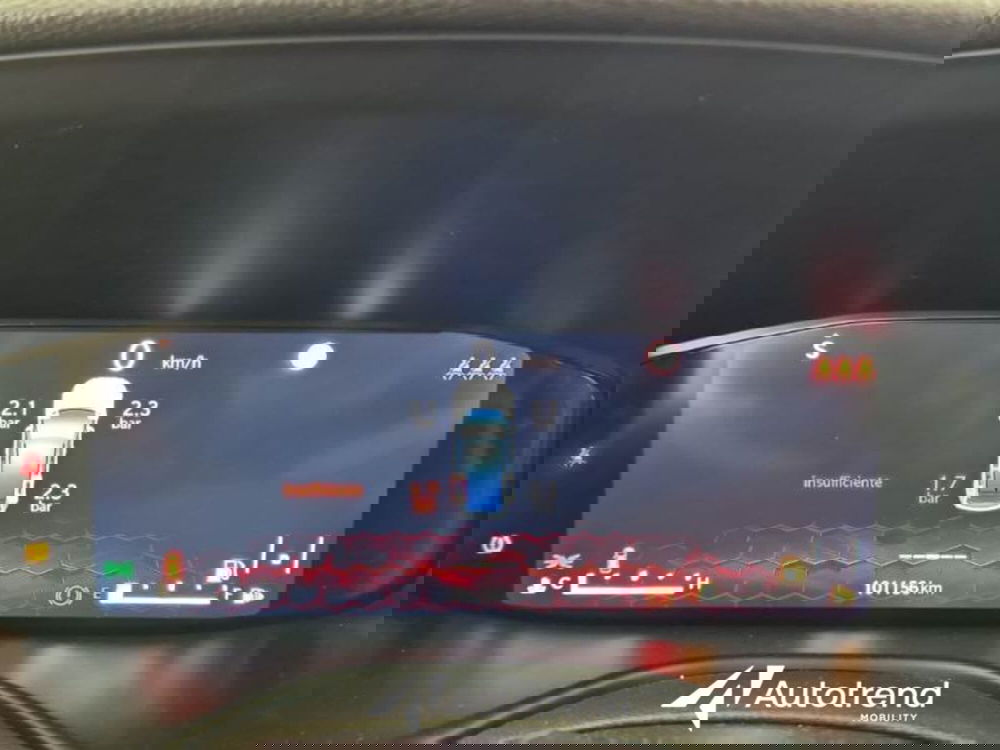 Jeep Compass usata a Bari (10)