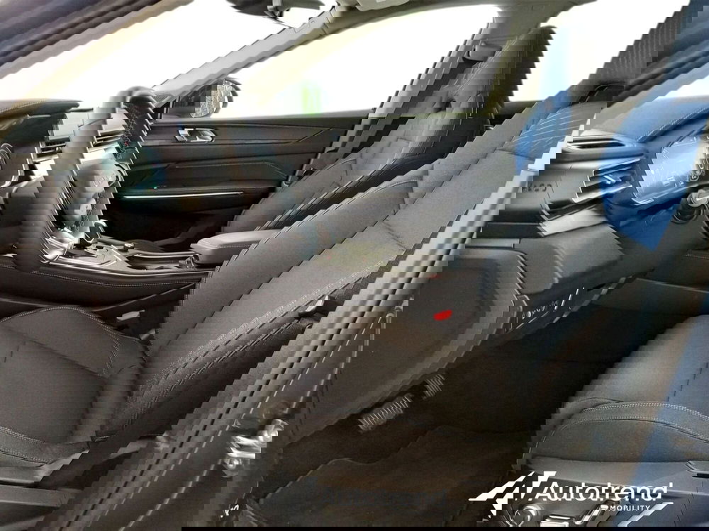 Lynk & Co 01 usata a Bari (5)