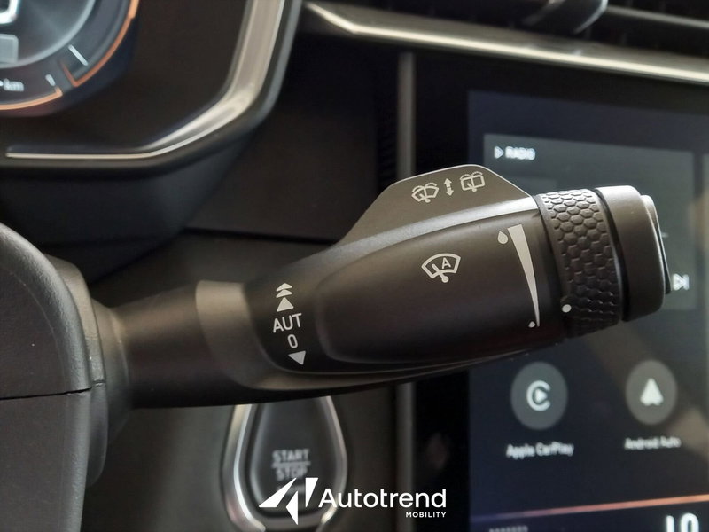 Lynk & Co 01 usata a Bari (13)