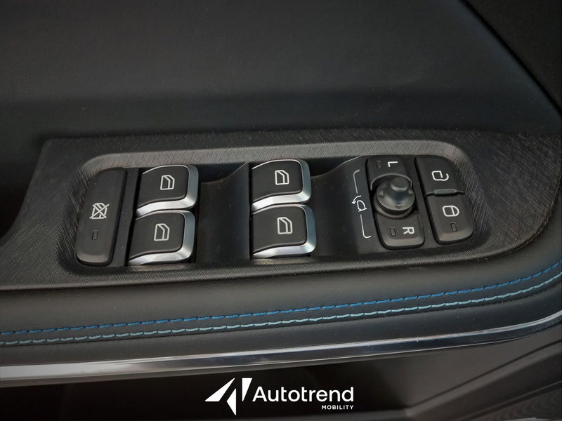 Lynk & Co 01 usata a Bari (19)