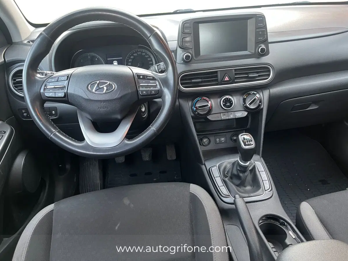 Hyundai Kona usata a Modena (10)