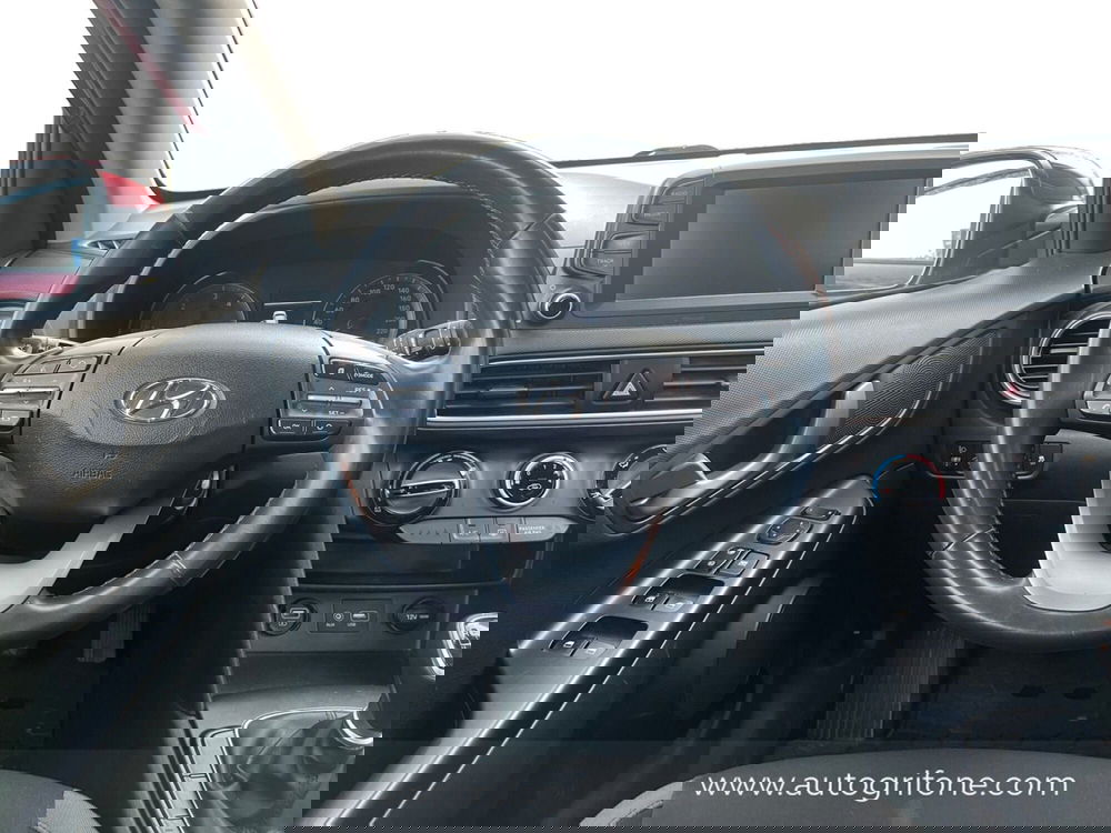 Hyundai Kona usata a Modena (12)