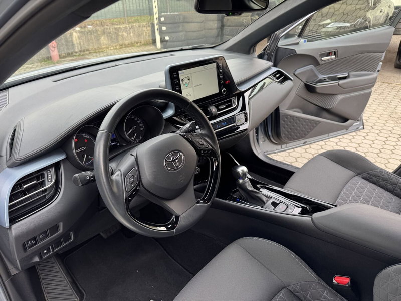 Toyota Toyota C-HR usata a Como (10)