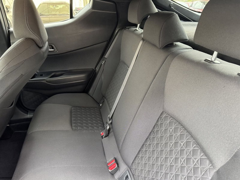 Toyota Toyota C-HR usata a Como (7)