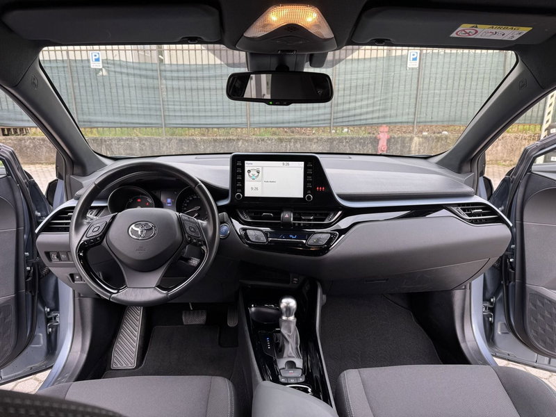 Toyota Toyota C-HR usata a Como (8)