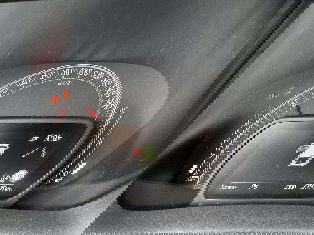 Toyota Aygo X usata a Como (10)