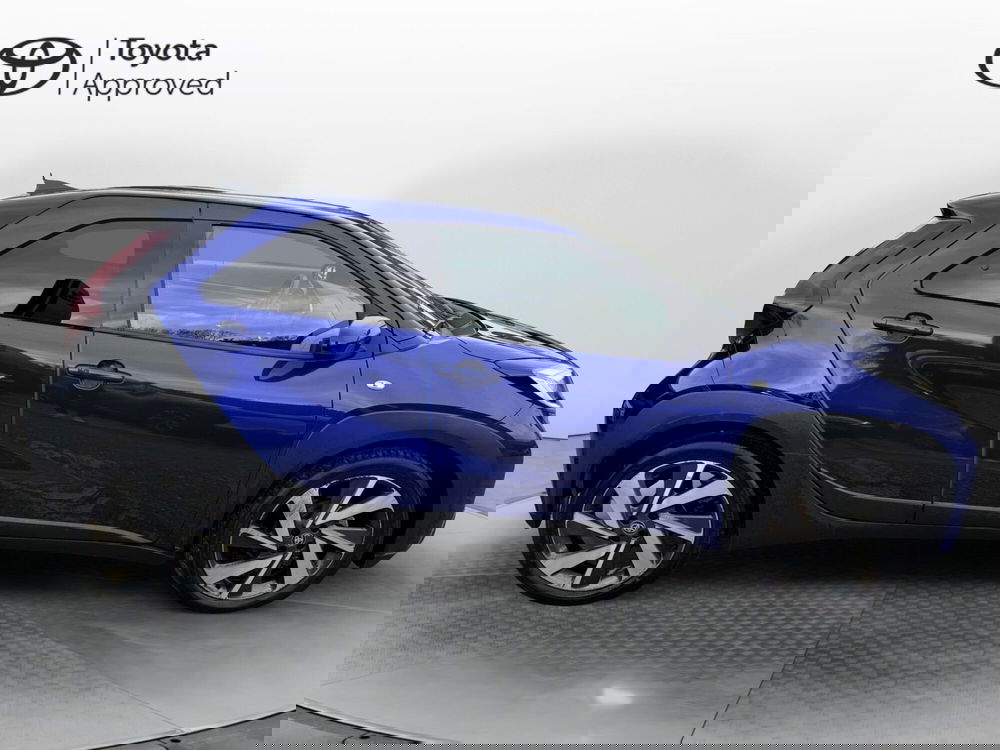 Toyota Aygo X usata a Como (11)