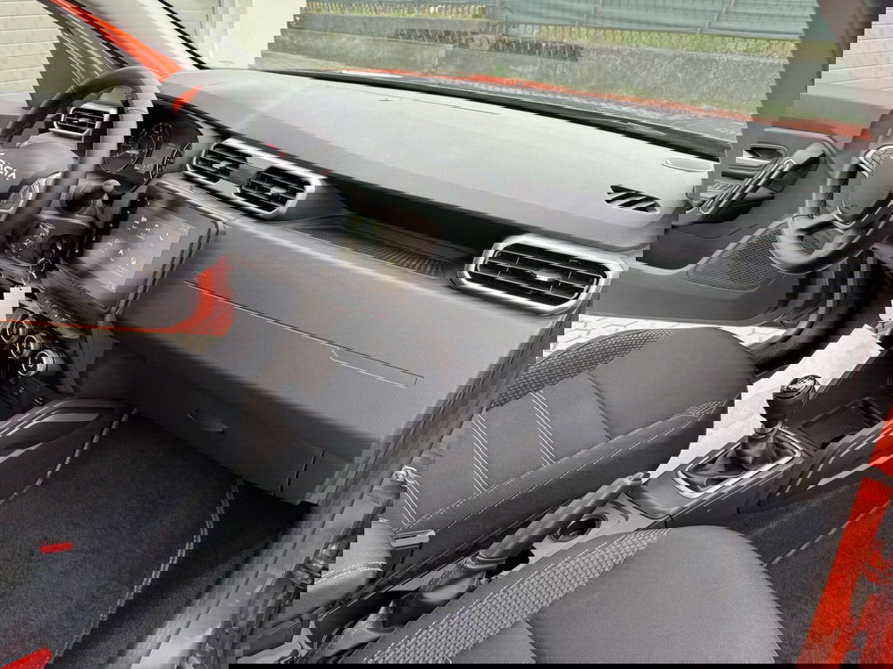 Dacia Duster usata a Como (6)