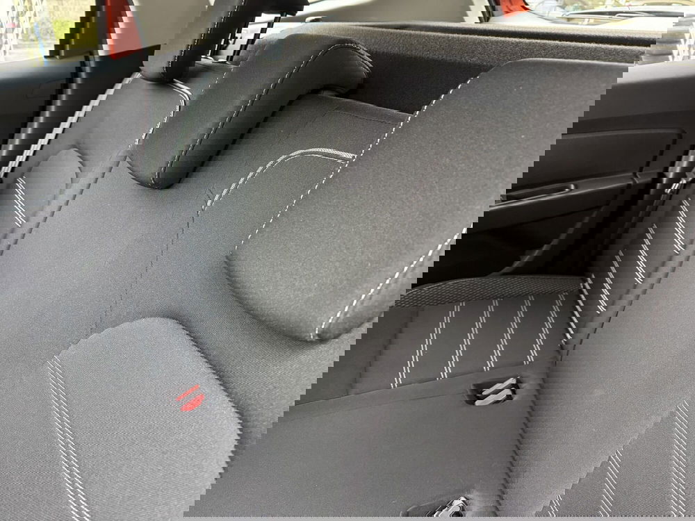 Dacia Duster usata a Como (7)