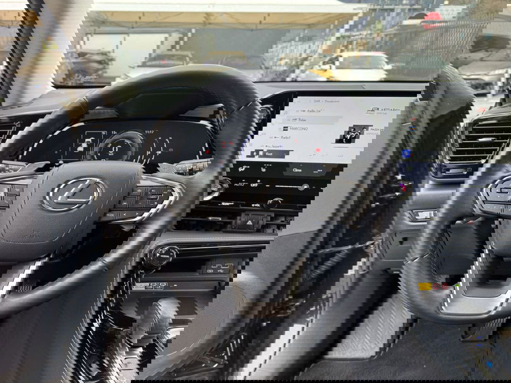 Lexus NX usata a Como (8)