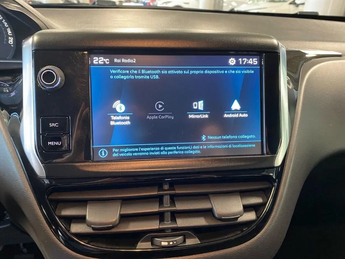 Peugeot 208 usata a Torino (9)